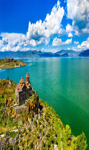 A Comprehensive Guide to History, Culture, and Must-See Attractions